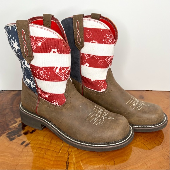 ***SOLD*** Ariat American Flag Western Cowboy Boots - Picture 4 of 7